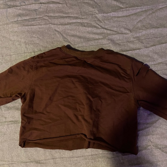 Cropped sweater - Picture 2 of 3